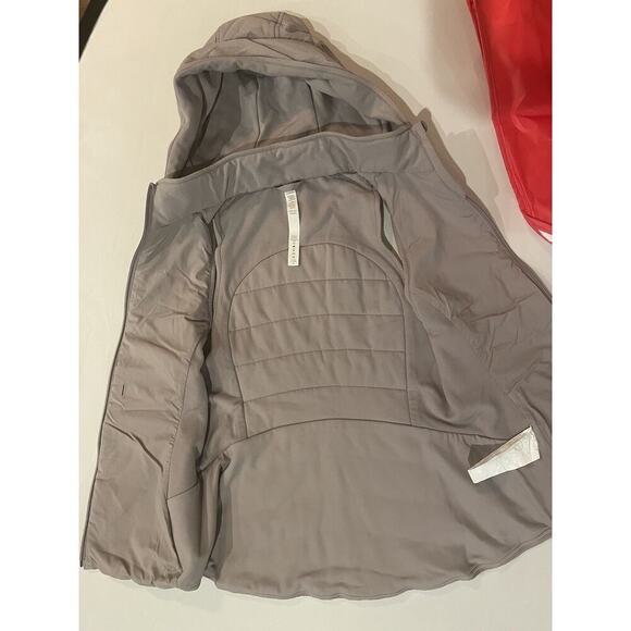 Lululemon Puffer Vest Jacket Removable Hood Size 6 Gray Extra Mile Fleece W/ Bag - Picture 8 of 10